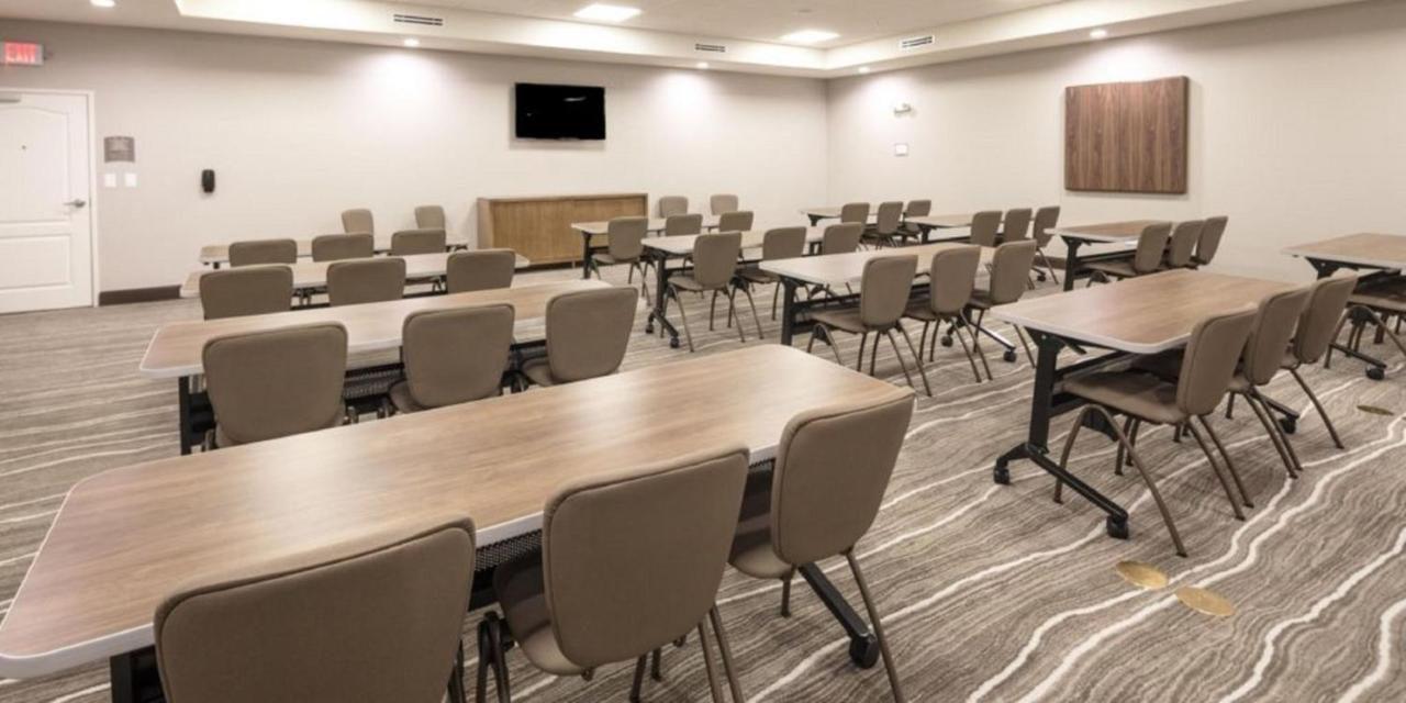 Staybridge Suites - Denton By Ihg Екстер'єр фото