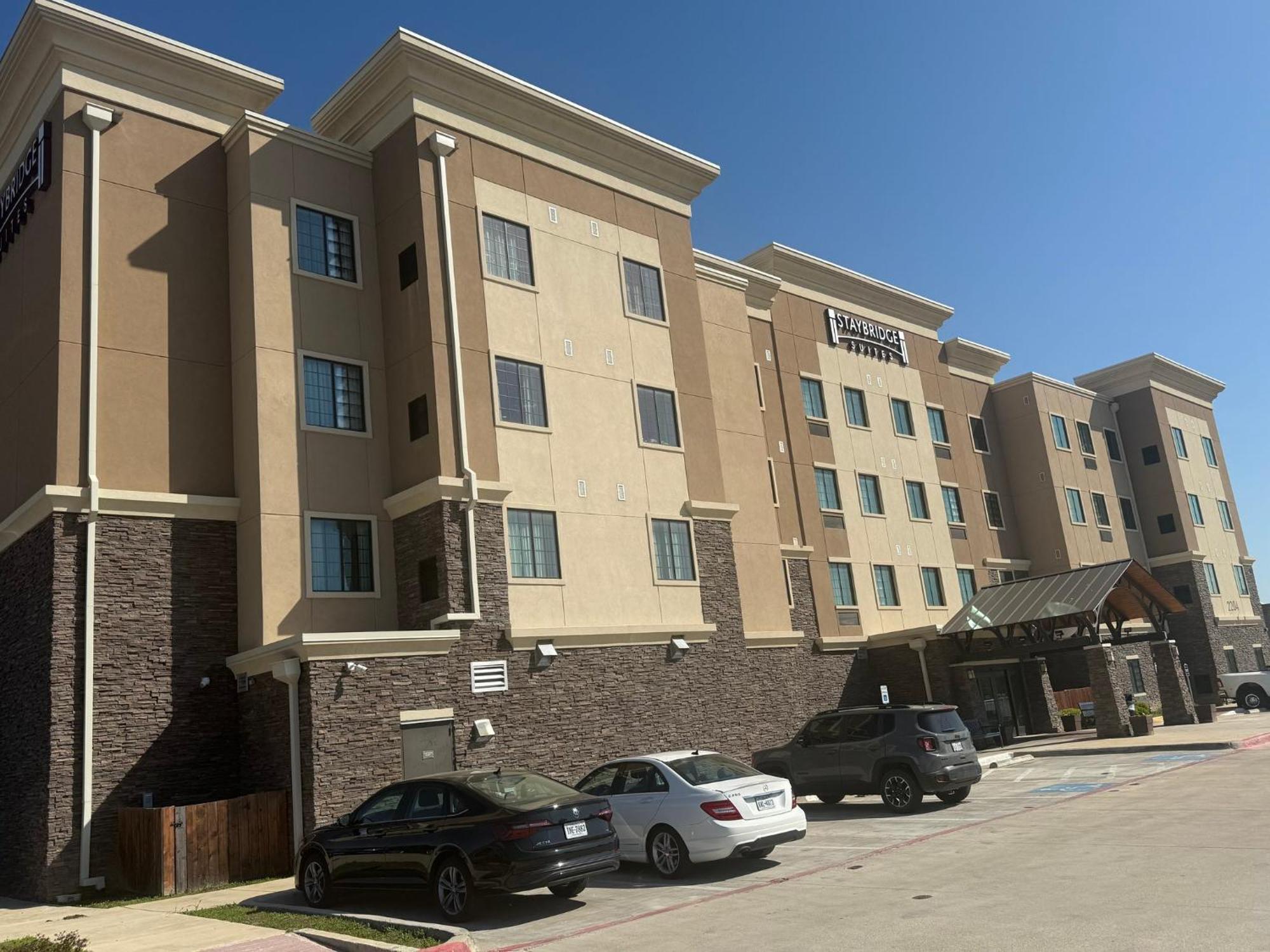 Staybridge Suites - Denton By Ihg Екстер'єр фото