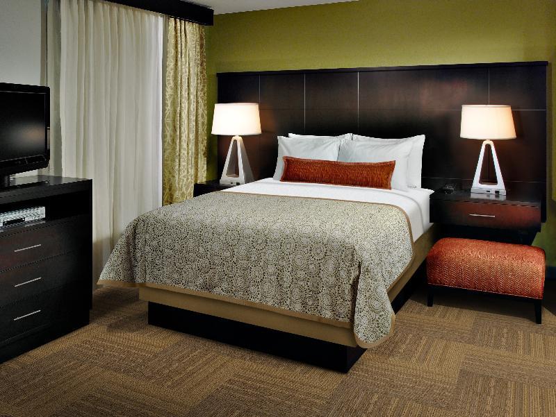 Staybridge Suites - Denton By Ihg Екстер'єр фото